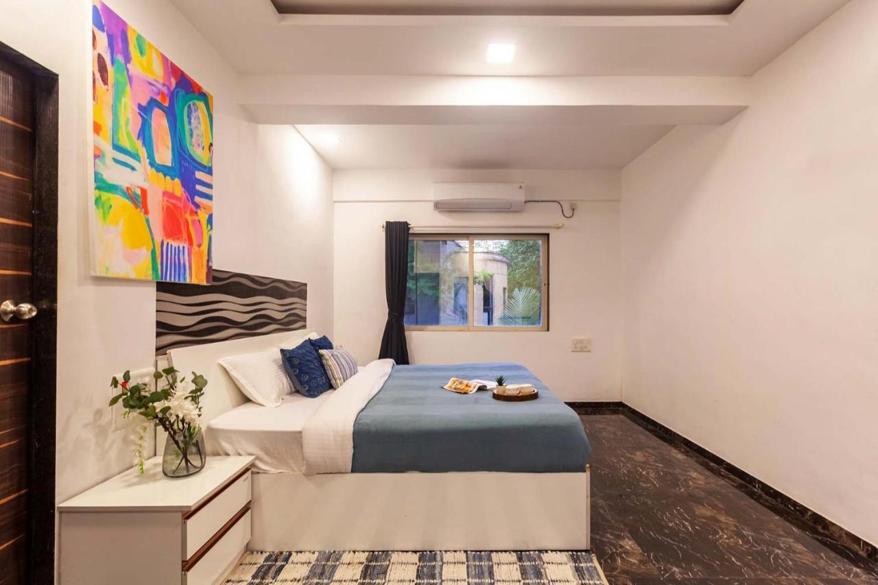 Stayvista'S Vine & Splash - Riverside Villa With An Infinity Pool And Indoor Games Karjat Exteriér fotografie